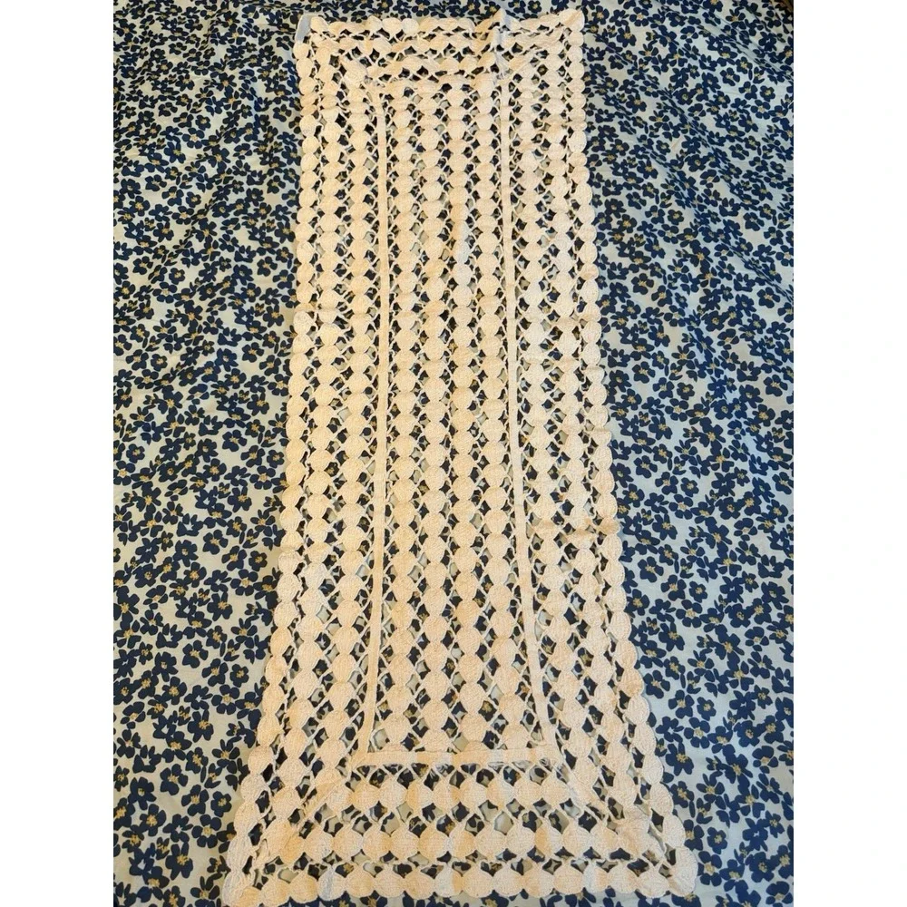 Vintage Hand Crocheted Doily Lot of 7 White & Purple‎ Lace Table Runners Mats